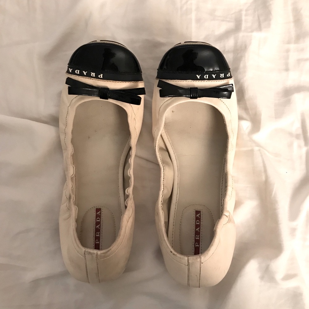 Prada black and white bow tie flats